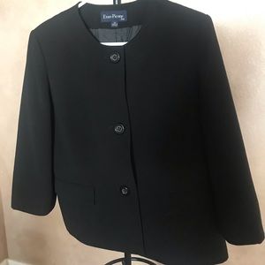 Evan Picone 2 piece black suit
